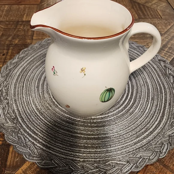 Ceramic Pitcher - Vintage Fruit design - - Picture 3 of 8